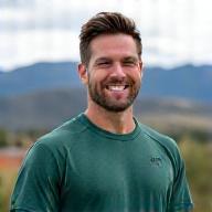 Portrait of Coach Ben Carter, a Certified Exercise Physiologist & Altitude Training Expert.